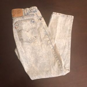 Levi’s high waisted jeans